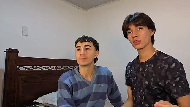 Snapshot of Raven_Eclipse chatting on 4, 11, 2025 Raven Eclipse online show from 4, 11, 2025