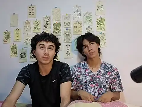 Snapshot of Raven_Eclipse chatting on 14, 4, 2026 Raven Eclipse online show from 14, 4, 2026