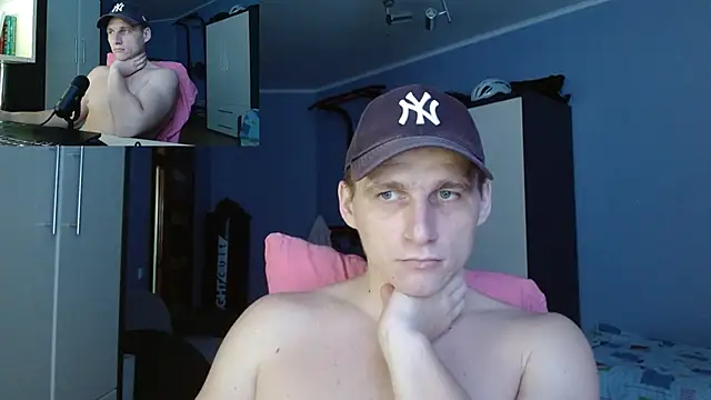 Snapshot of Hot_Sports_And_Languages chatting on 2, 11, 2025 Hot Sports And Languages online show from 2, 11, 2025