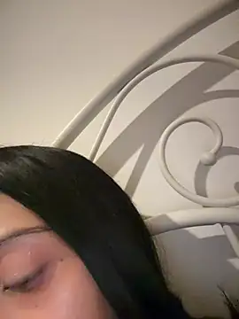 JIORYOvO online show from 10, 7, 2026