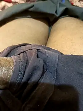 Snapshot of parth08raj chatting on 16, 11, 2025 parth08raj online show from 16, 11, 2025