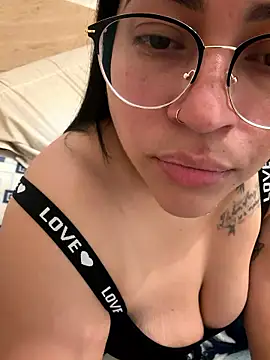 Snapshot of Xandra_Blaze chatting on 11, 1, 2026 Xandra Blaze online show from 11, 1, 2026