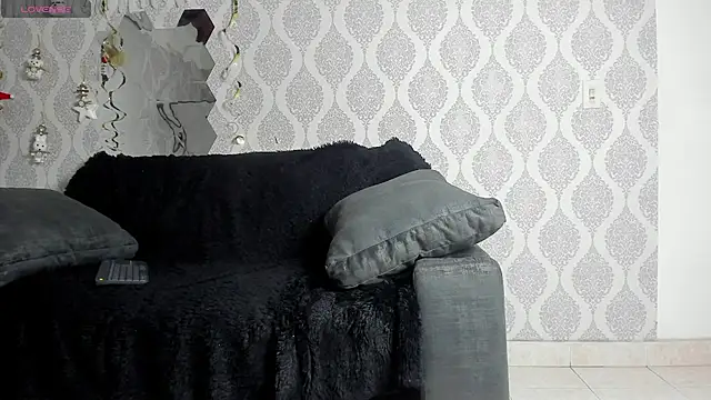 Boy savoy online show from 18, 12, 2025