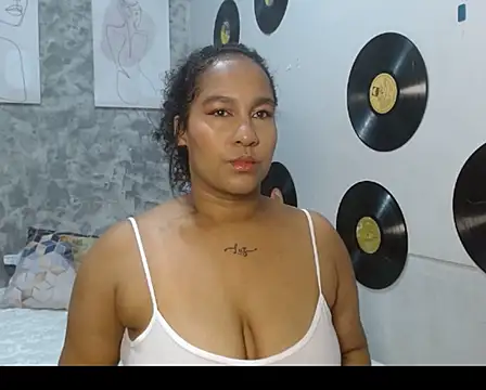 Ambar foxy online show from 23, 12, 2025