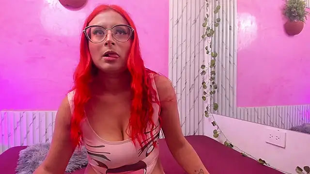 Snapshot of Mia_Tailor_Bms chatting on 22, 11, 2025 Mia Tailor Bms online show from 22, 11, 2025