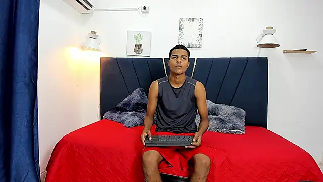 Snapshot of EroticStore_cum99 chatting on 6, 11, 2025 EroticStore cum99 online show from 6, 11, 2025