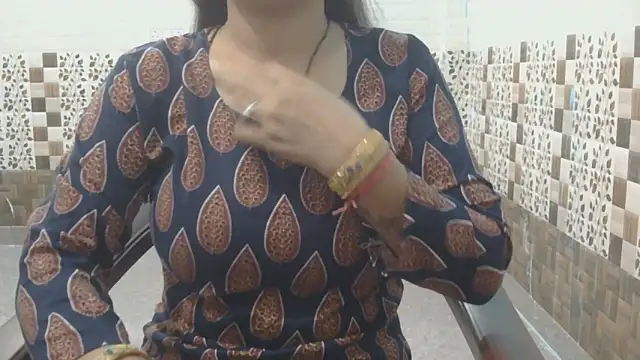 Sneha lovely01 online show from 22, 5, 2026