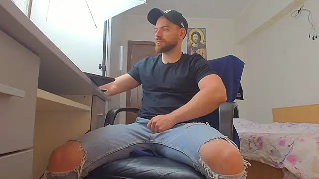 Ryanstone  online show from 13, 5, 2026