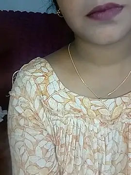 Snapshot of Neha533 chatting on 7, 6, 2026 Neha533 online show from 7, 6, 2026