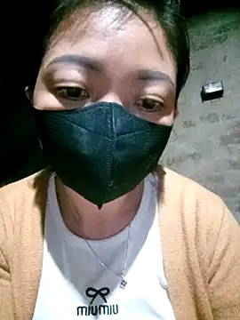 Snapshot of Mami_xxx chatting on 4, 12, 2025 Mami xxx online show from 4, 12, 2025