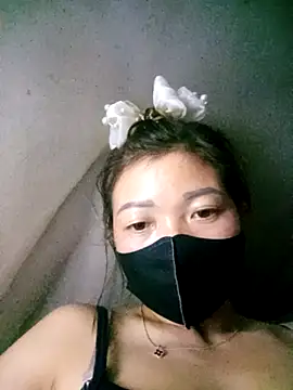 Snapshot of Mami_xxx chatting on 21, 12, 2025 Mami xxx online show from 21, 12, 2025