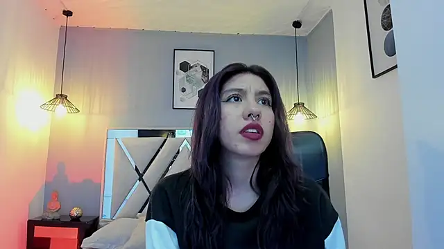 Snapshot of zoe-moreau chatting on 19, 2, 2026 zoe-moreau online show from 19, 2, 2026