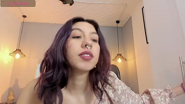 Snapshot of zoe-moreau chatting on 24, 2, 2026 zoe-moreau online show from 24, 2, 2026