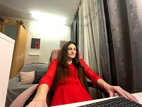 HelgaMun online show from 12, 11, 2025