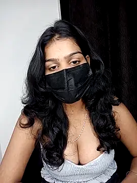 Snapshot of Aarti909090 chatting on 1, 12, 2025 Aarti909090 online show from 1, 12, 2025