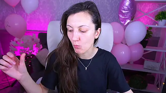 Snapshot of ZafiraMoonn chatting on 20, 2, 2026 ZafiraMoonn online show from 20, 2, 2026