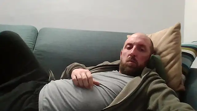 Snapshot of luca_beech88 chatting on 10, 4, 2026 luca beech88 online show from 10, 4, 2026
