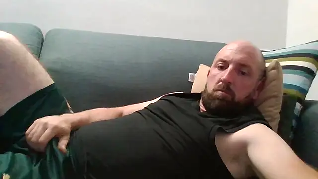 Snapshot of luca_beech88 chatting on 18, 5, 2026 luca beech88 online show from 18, 5, 2026