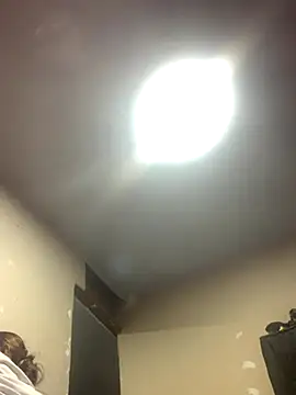 Snapshot of Megan2026 chatting on 17, 11, 2025 Megan2026 online show from 17, 11, 2025