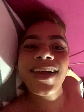 Snapshot of Megan2026 chatting on 19, 11, 2025 Megan2026 online show from 19, 11, 2025