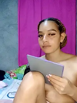 Snapshot of Megan2026 chatting on 15, 2, 2026 Megan2026 online show from 15, 2, 2026