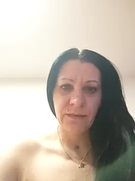 SugarDiamonds online show from 7, 2, 2025