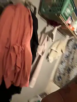 Snapshot of bkuterbach2015 chatting on 16, 12, 2025 bkuterbach2015 online show from 16, 12, 2025