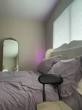 ladiosa selene online show from 1, 12, 2025