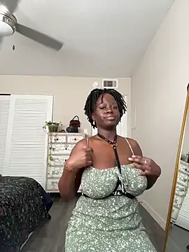 ladiosa selene online show from 1, 3, 2026