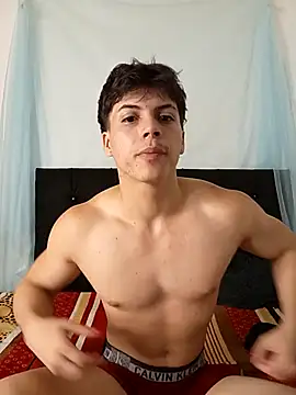 Snapshot of thex_boy20 chatting on 8, 11, 2025 thex boy20 online show from 8, 11, 2025