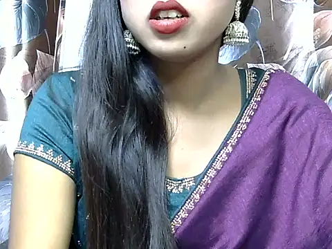 hottest mahi online show from 3, 11, 2025