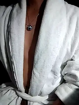 Exquisito423 online show from 6, 1, 2026