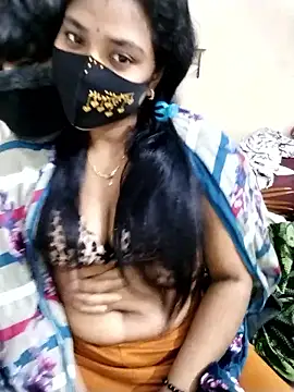 Snapshot of priya_121 chatting on 6, 1, 2026 priya 121 online show from 6, 1, 2026