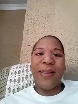 Snapshot of juicylips58 chatting on 6, 11, 2025 juicylips58 online show from 6, 11, 2025