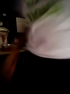 Snapshot of juicylips58 chatting on 28, 11, 2025 juicylips58 online show from 28, 11, 2025