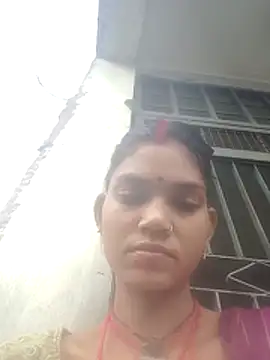 Jooli cuty online show from 2, 12, 2025