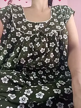 Saniya76 online show from 25, 6, 2026
