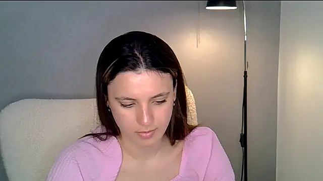 KiraHoney online show from 12, 5, 2026