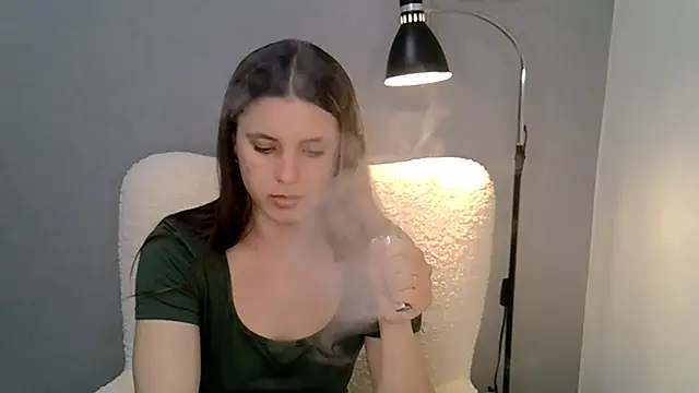 KiraHoney online show from 17, 5, 2026