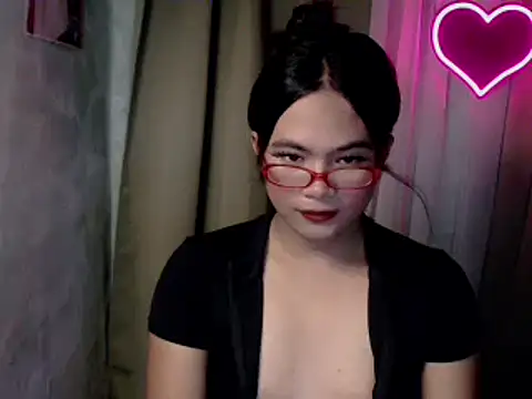 Snapshot of webcam_slutxxx chatting on 4, 12, 2025 webcam slutxxx online show from 4, 12, 2025