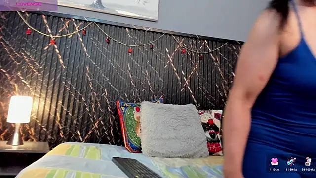 clara heat online show from 14, 12, 2025