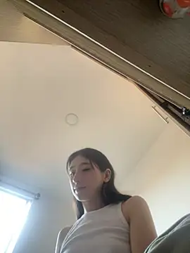 Snapshot of Emily_6783 chatting on 6, 11, 2025 Emily 6783 online show from 6, 11, 2025