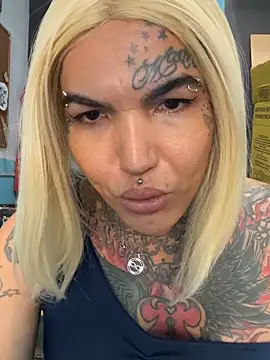 euscarlethotgirl online show from 13, 11, 2025