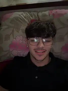 Snapshot of Lxx001@xh chatting on 7, 11, 2025 Lxx001xh online show from 7, 11, 2025