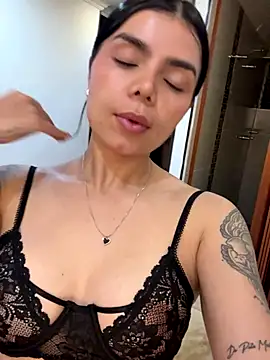 Salome 208 online show from 8, 11, 2025