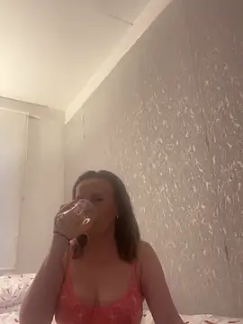 Sexy-Skye121 online show from 23, 6, 2026