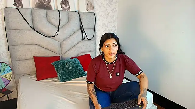 Snapshot of KimberlyFox_t chatting on 13, 7, 2026 KimberlyFox t online show from 13, 7, 2026