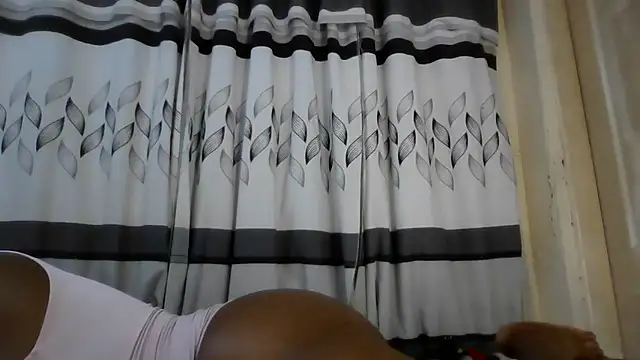 BARBIEDOLLXXX online show from 28, 11, 2025