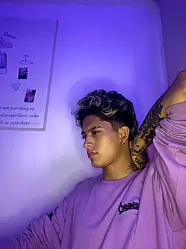 MassimoAlessandro online show from 6, 11, 2025