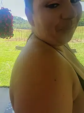 thickfarmtwat online show from 4, 6, 2026